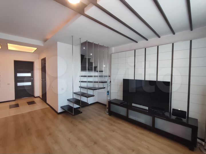 4-к. квартира, 115 м², 6/7 эт.