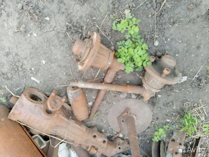 Запчасти на трактор