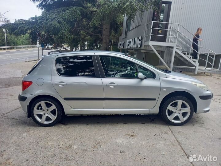 Peugeot 307 1.6 МТ, 2006, 369 000 км