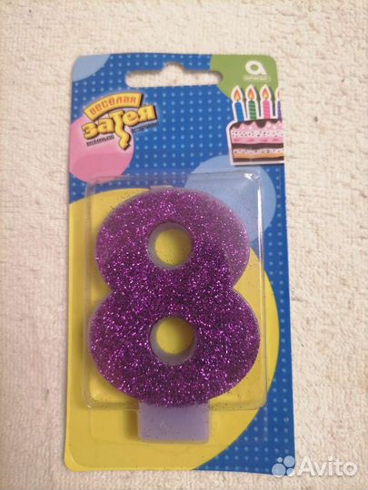 Свеча цифра 8