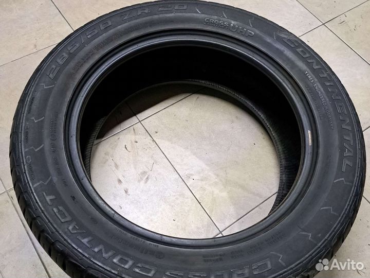 Continental CrossContact UHP E 285/50 R20 116W