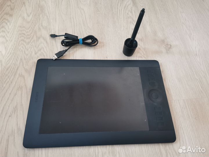 Графический планшет Wacom Intuos 5 M PTK-650