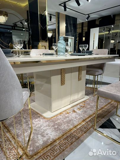 Турецкий стол и стулья в Гостинную и в Кухню