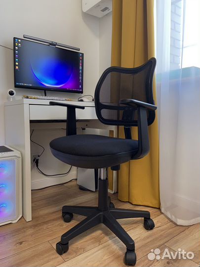 Компьютерное кресло