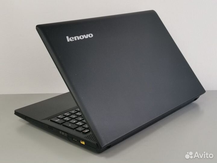 Быстрый Ноутбук Lenovo на SSD и 6GB озу