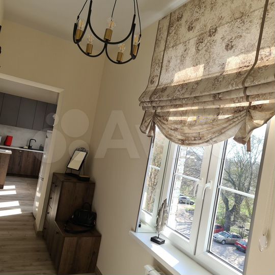 2-к. квартира, 46 м², 3/3 эт.