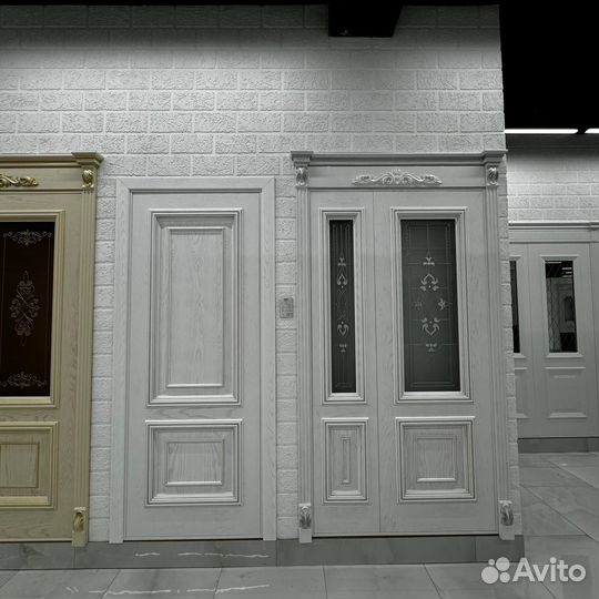 Двери межкомнатные остеклённые