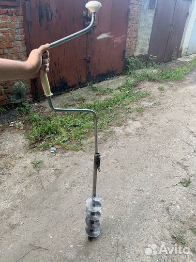 Бур для рыбалки