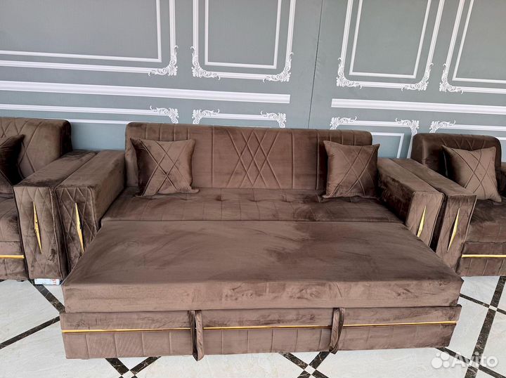 Диван в гостиную. Оплата при получении