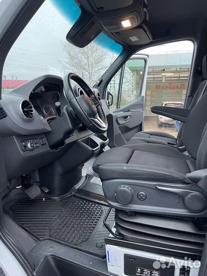 Mercedes-Benz Sprinter 3.0 AT, 2018, 103 900 км