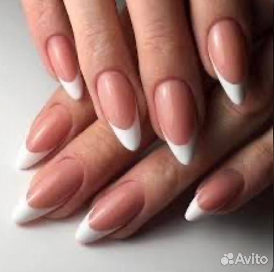 Комбинированный маникюр с покрытием гель-лак Френч