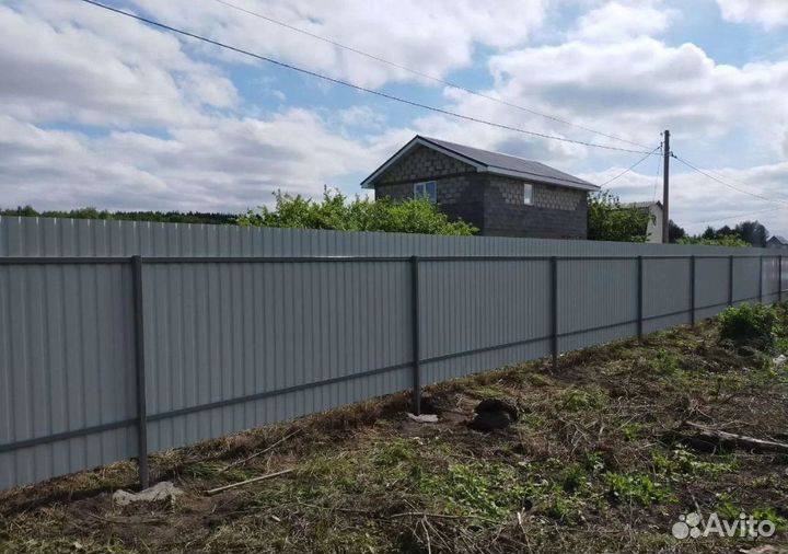 Заборы из профнастила