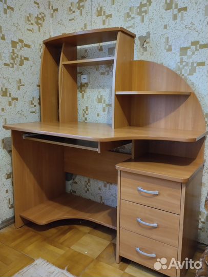 Компьютерный стол бу