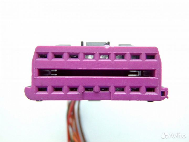 Разъем электрический VAG 3A0972695