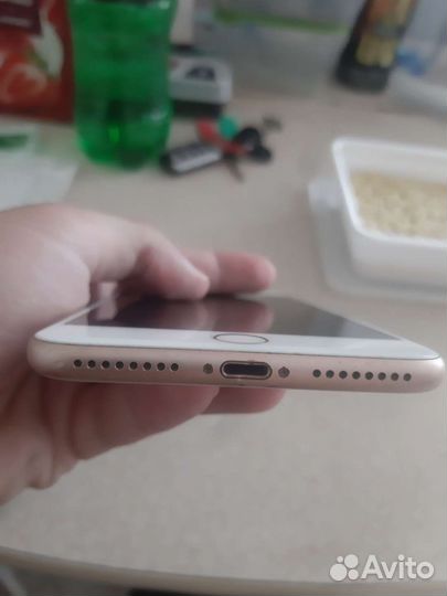 iPhone 8 plus 64gb