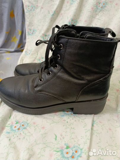Ботинки демисезонные женские 41 размера, кожа