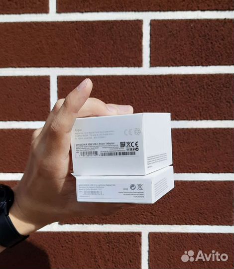 Кабель и блок питания