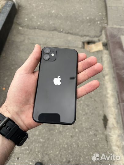 iPhone 11, 128 ГБ