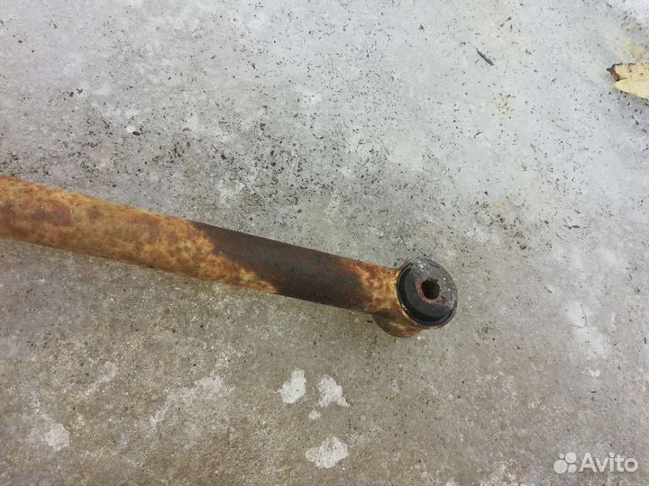 Тяга задняя Нива Шевроле