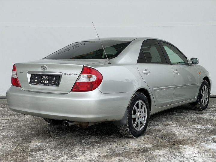 Toyota Camry 2.4 МТ, 2004, 292 700 км