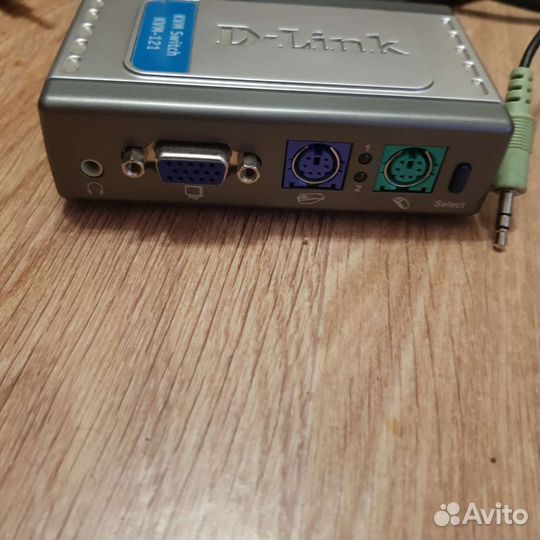 KVM переключательD-Link KVM-121,SC&T Tta111vga