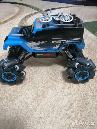 Машинка с пультом ду