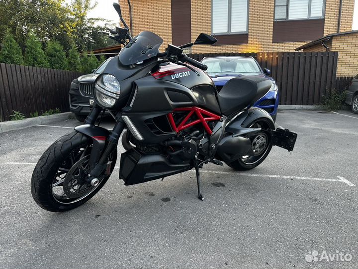 Ducati Diavel Carbon