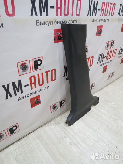 Обшивка средней стойки левая Hyundai i30