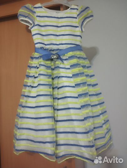 Нарядное платье