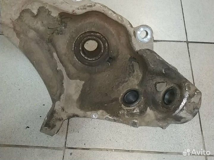 Ступица колеса Range rover Voque правая передняя