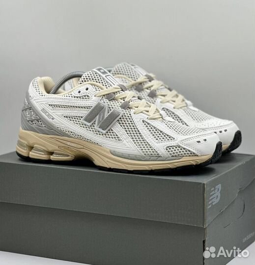 Кроссовки мужские New Balance 1906R