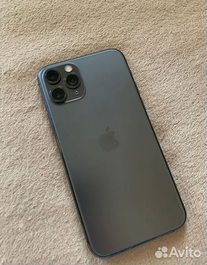 iPhone 11 pro зелёный