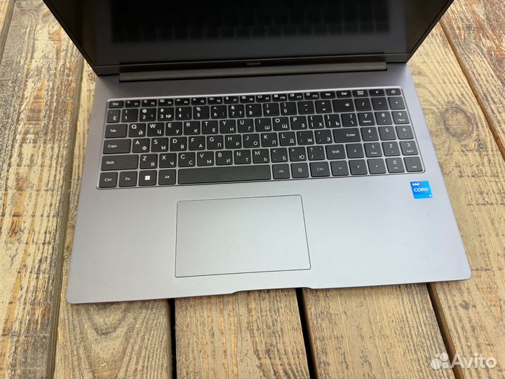 Новый ноутбук Honor Magicbook X16 i5-12450H