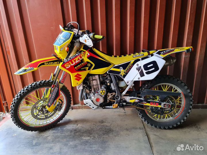 Suzuki DRZ400 SM 2005 с птс