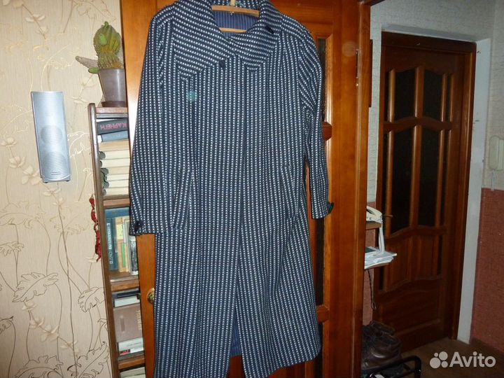 Пальто демисезонное