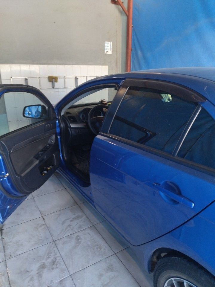 Mitsubishi Lancer: фото владельца