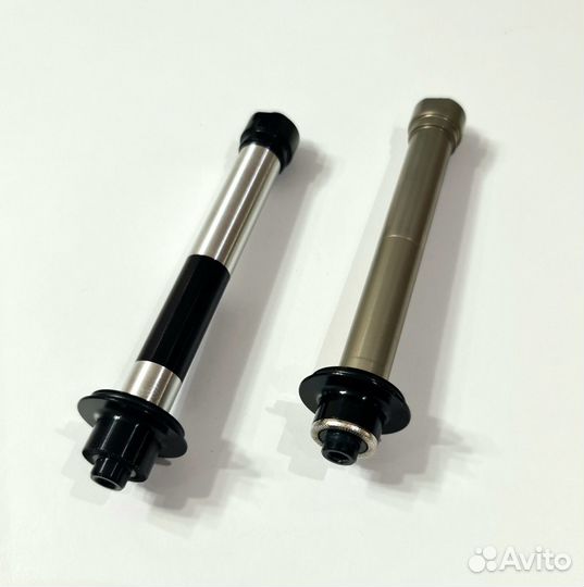 Ось задней втулки Novatec