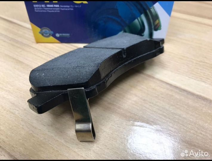 Тормозные колодки на hyundai solaris и kia rio