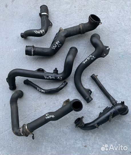 Патрубок интеркуллера турбины VW Passat b4 1.9