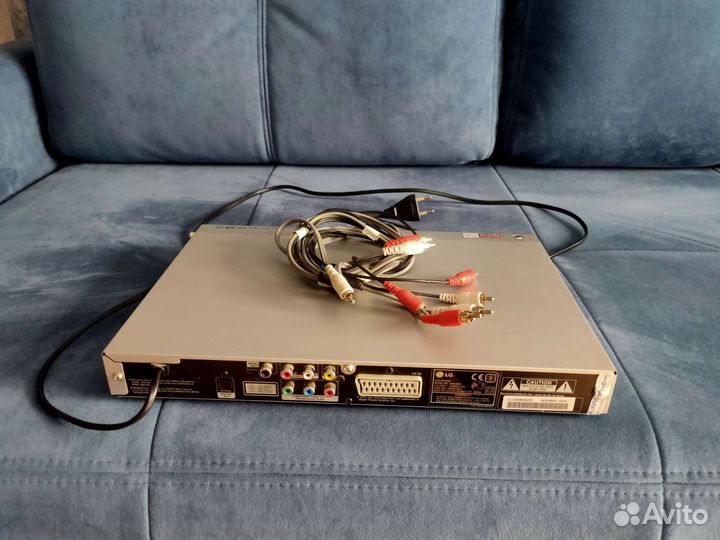 Dvd плеер lg DKE464B/DKE465B