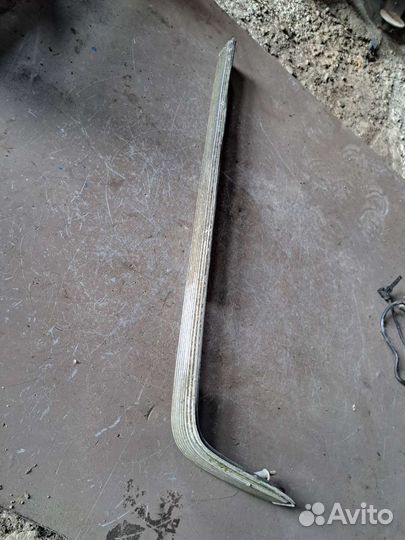 Планка заднего фонаря левый Mercedes W140