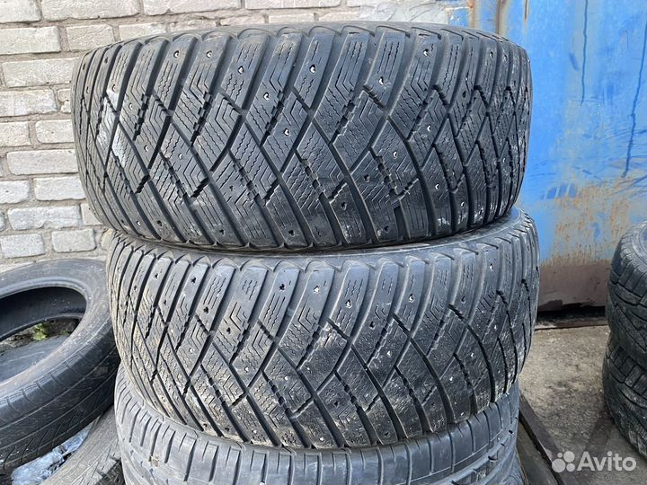 Goodyear Ultragrip Ice Arctic 235/55 R17