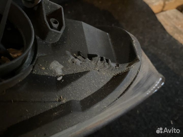 Фара передняя правая Фокус 3 Ford Focus