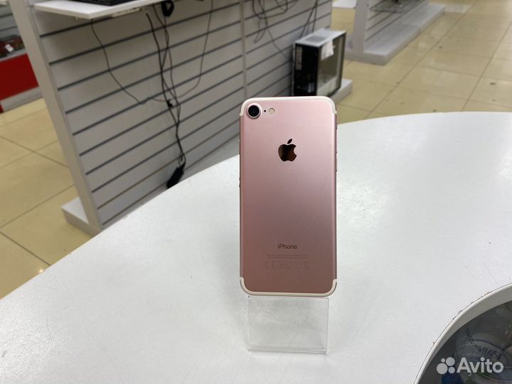 iPhone 7, 32 ГБ