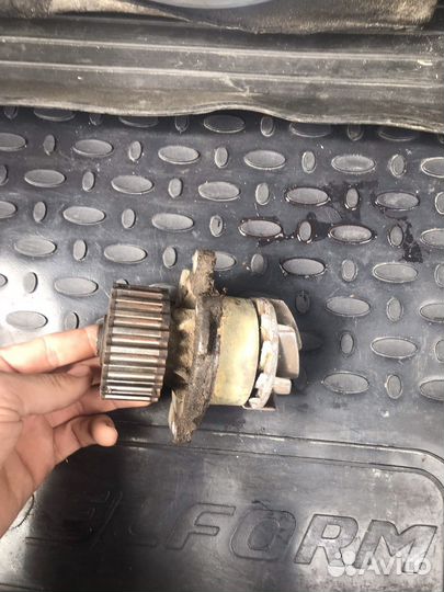 Водяная помпа