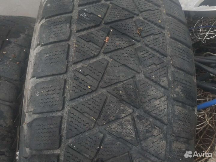 Bridgestone Blizzak LM005 DriveGuard 285/60 R18