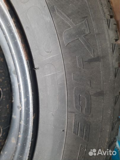 Michelin X-Ice 185/65 R15