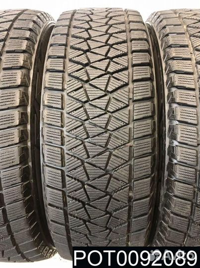Bridgestone Blizzak DM-V2 225/65 R17 99R