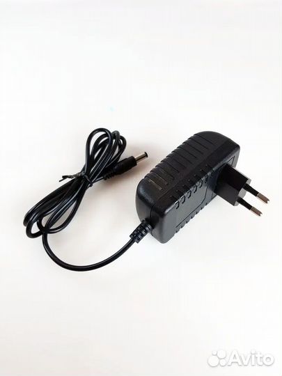 Зарядное устройство для пылесоса Kitfort 19V 0.6A