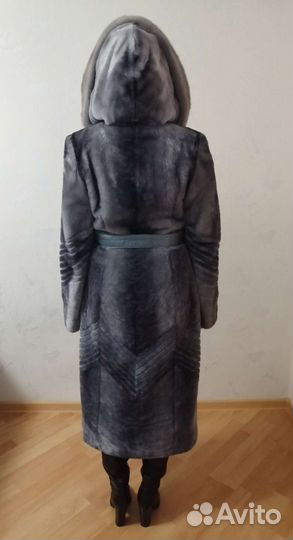 Шуба мутоновая с капюшоном серая 46